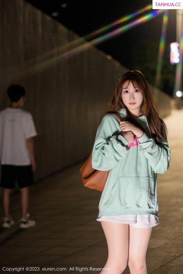 江真真  [XiuRen]高清写真图 2023.07.13 No.7072 江真真 蕾丝内衣第10张图片